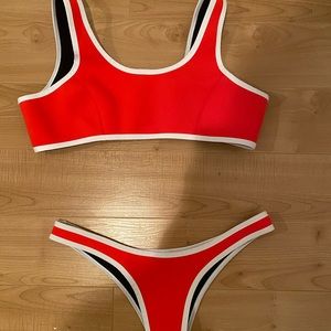 Hoaka Swimwear bikini set